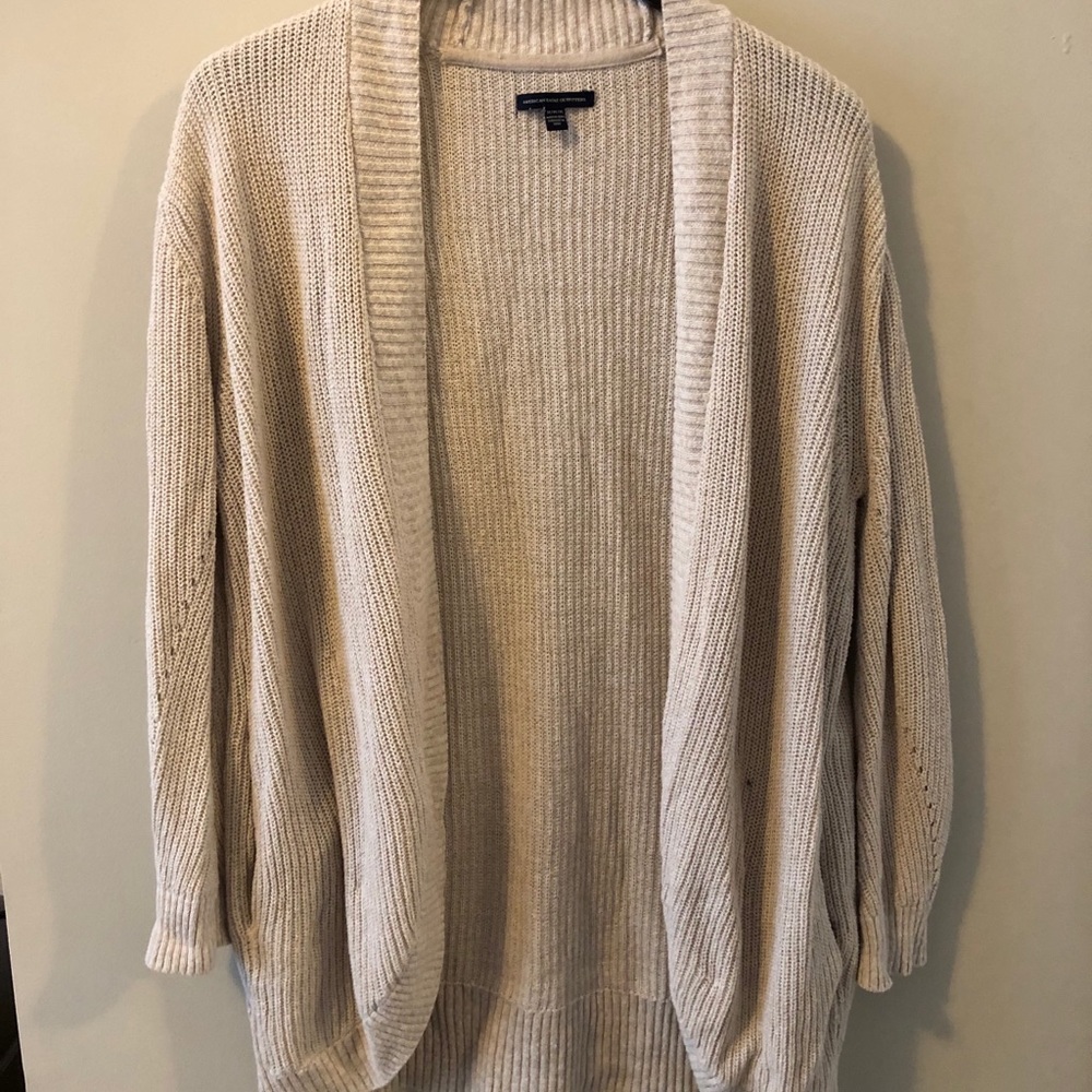 Cream American Eagle Circle Hem Cardigan